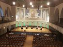 Besondere Zeiten: Podiumsdiskussion ohne Publikum in der Großen Aula der LMU